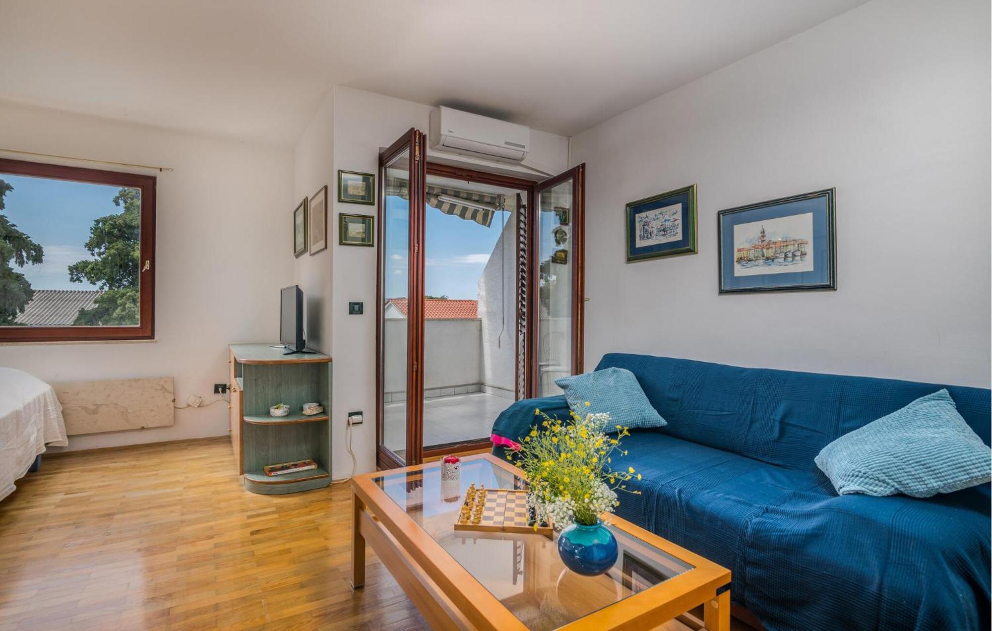Amazing Apartment In Krk With Kitchen Krk Town Zewnętrze zdjęcie